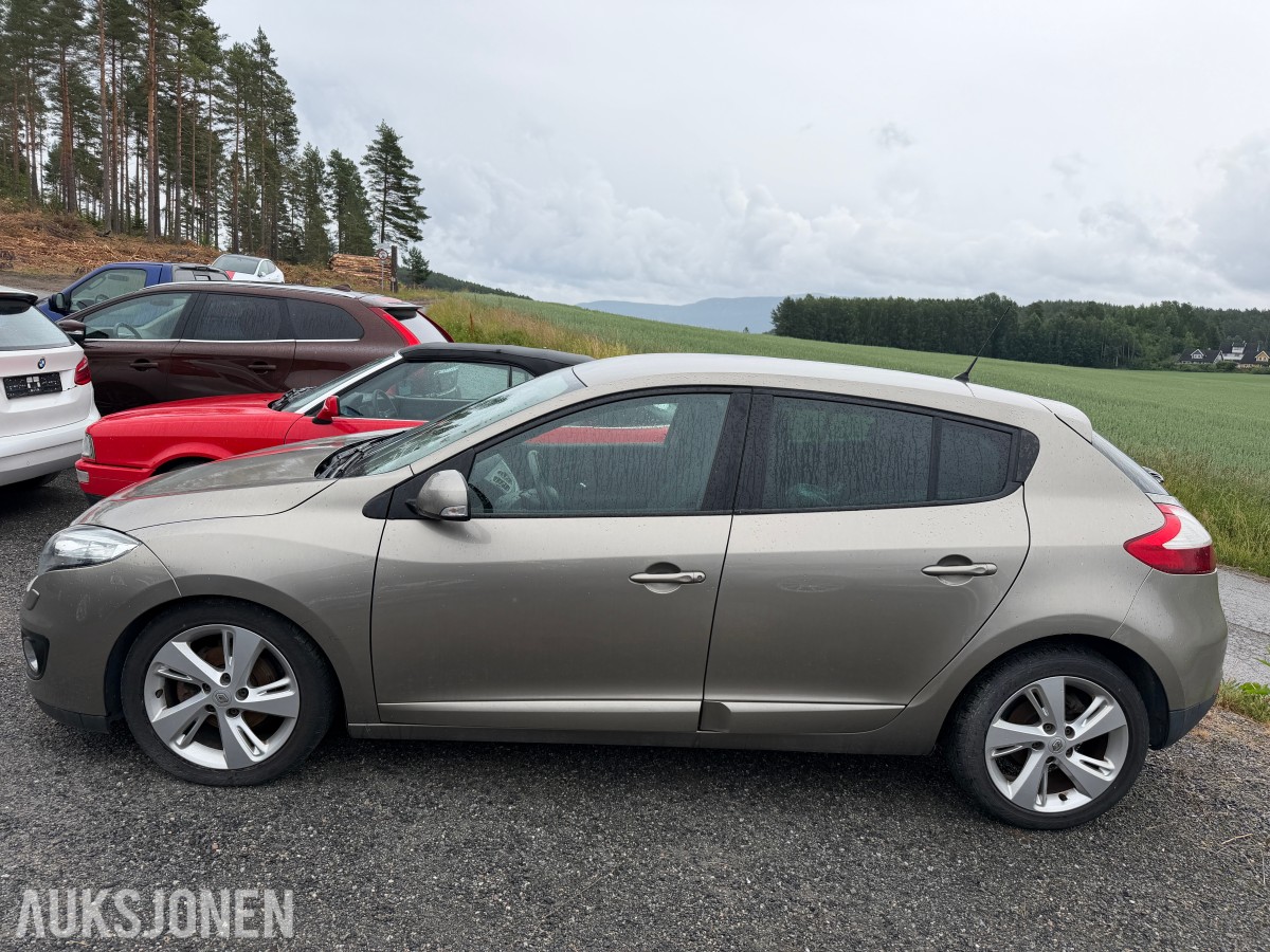 2013 Renault MEGANE 1.2-116 / S+V hjul med gode dekk