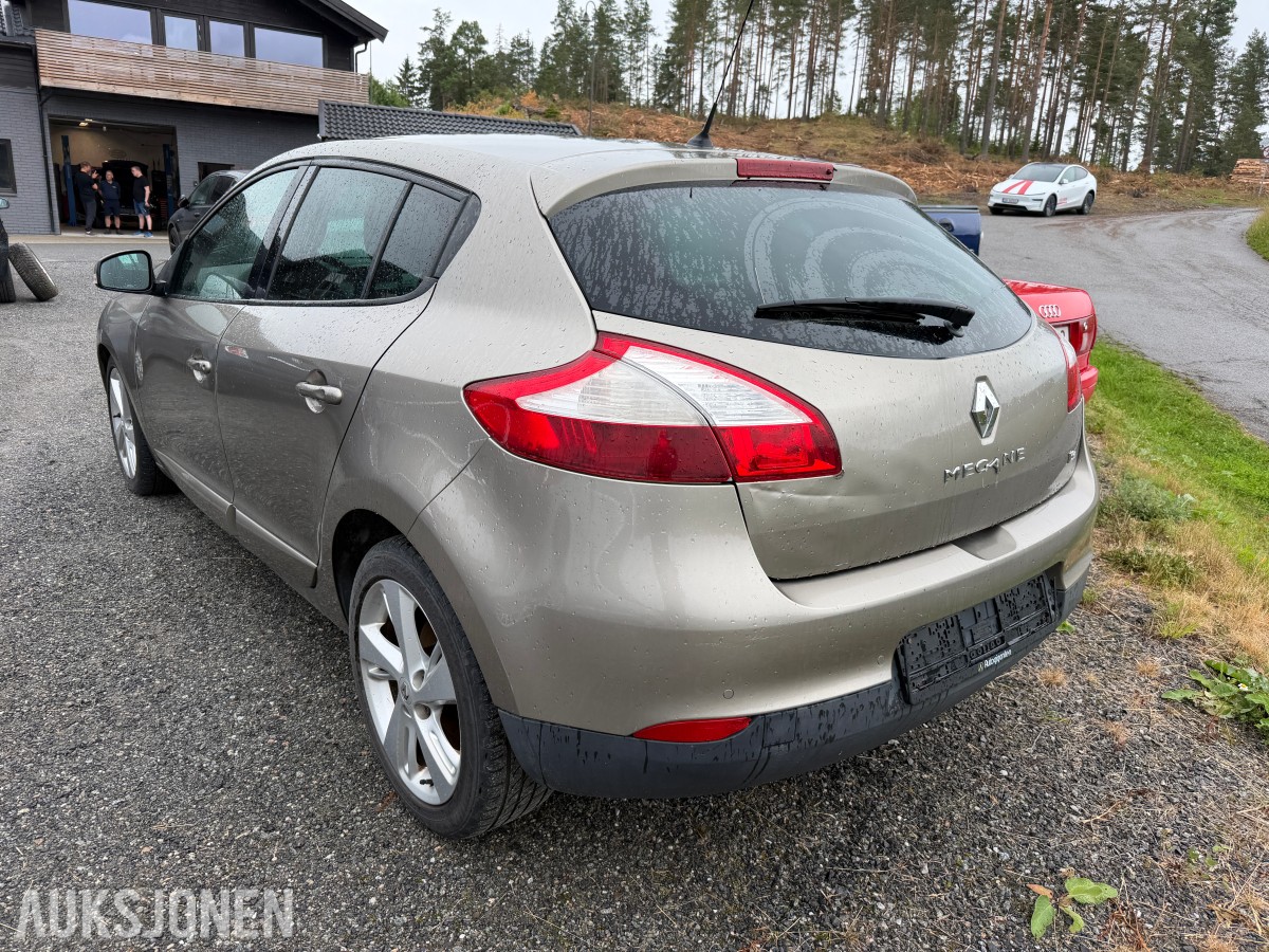 2013 Renault MEGANE 1.2-116 / S+V hjul med gode dekk