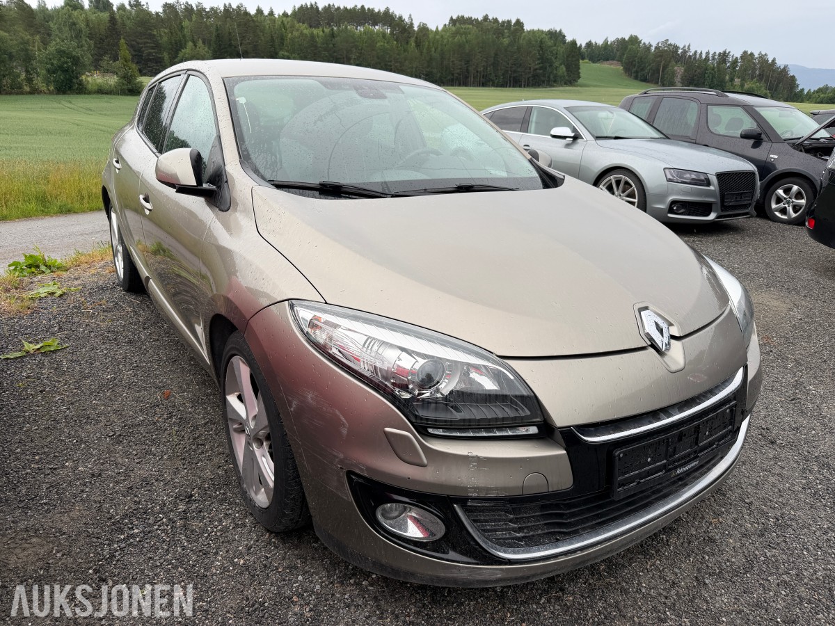 2013 Renault MEGANE 1.2-116 / S+V hjul med gode dekk