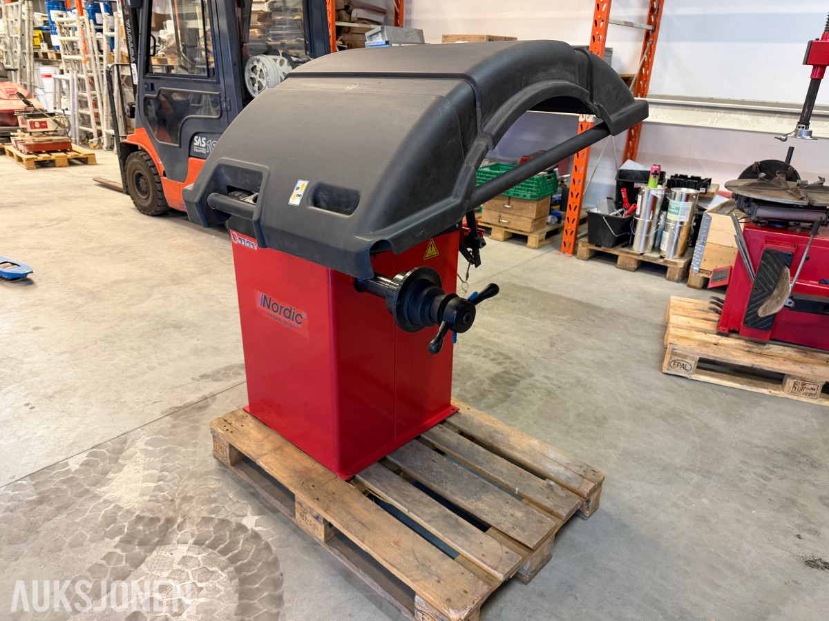 2014 NORDIC CB910GB AVBALANSERINGSMASKIN – 230V – NYLIG I DRIFT
