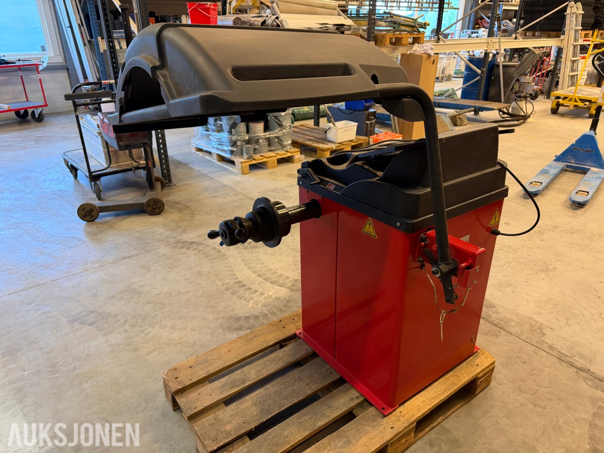 2014 NORDIC CB910GB AVBALANSERINGSMASKIN – 230V – NYLIG I DRIFT
