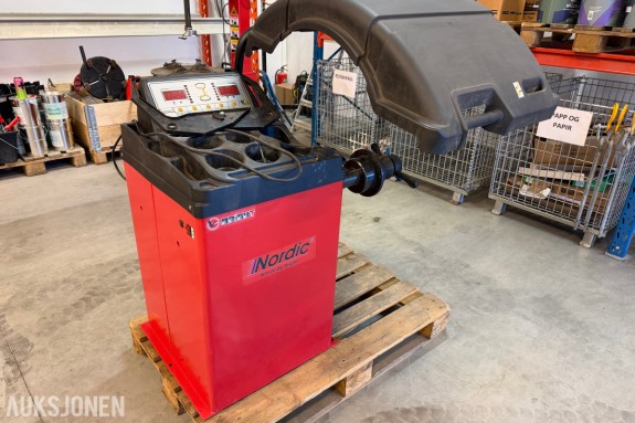 2014 NORDIC CB910GB AVBALANSERINGSMASKIN – 230V – NYLIG I DRIFT