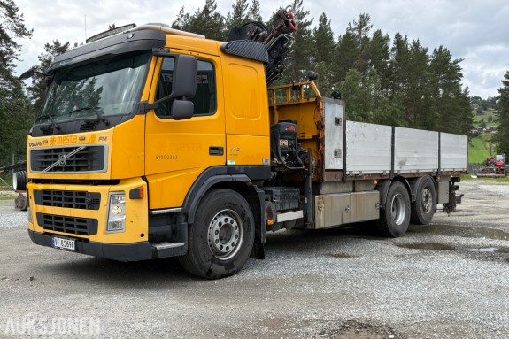 2007 Volvo FM4406X2 3-akslet kranbil - selges med PKK mangellapp