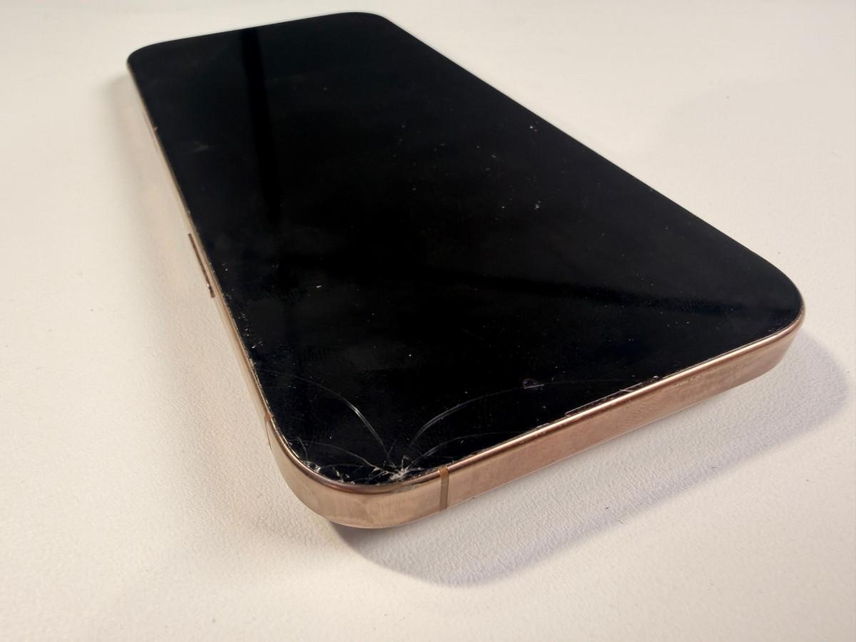 2024 Apple iPhone 16 Pro Max