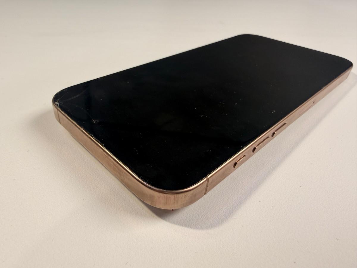 2024 Apple iPhone 16 Pro Max