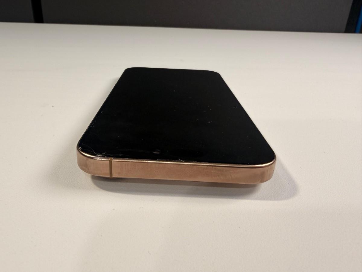 2024 Apple iPhone 16 Pro Max