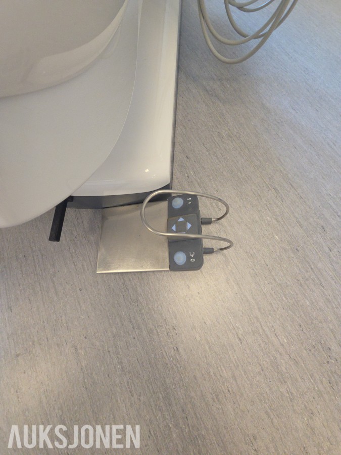 Dentsply Sirona Sinius TS behandlingsenhet – LED-lampe – Made in Germany