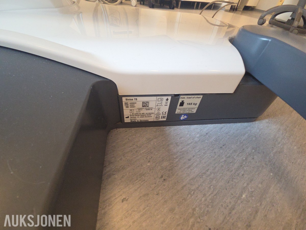 Dentsply Sirona Sinius TS behandlingsenhet – LED-lampe – Made in Germany