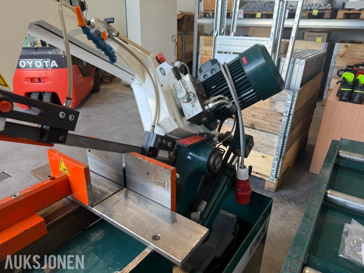 2022 Carif 260 BSA halvautomatisk metallbåndsag med rullebaner