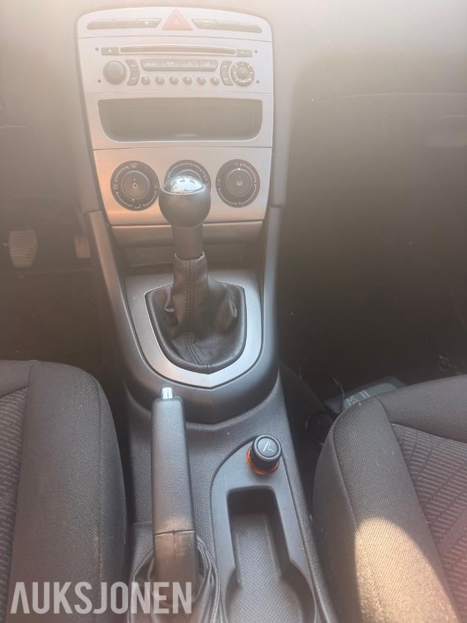 2008 Peugeot 308 1.6 Diesel, S+V dekk, Reparasjonobjekt