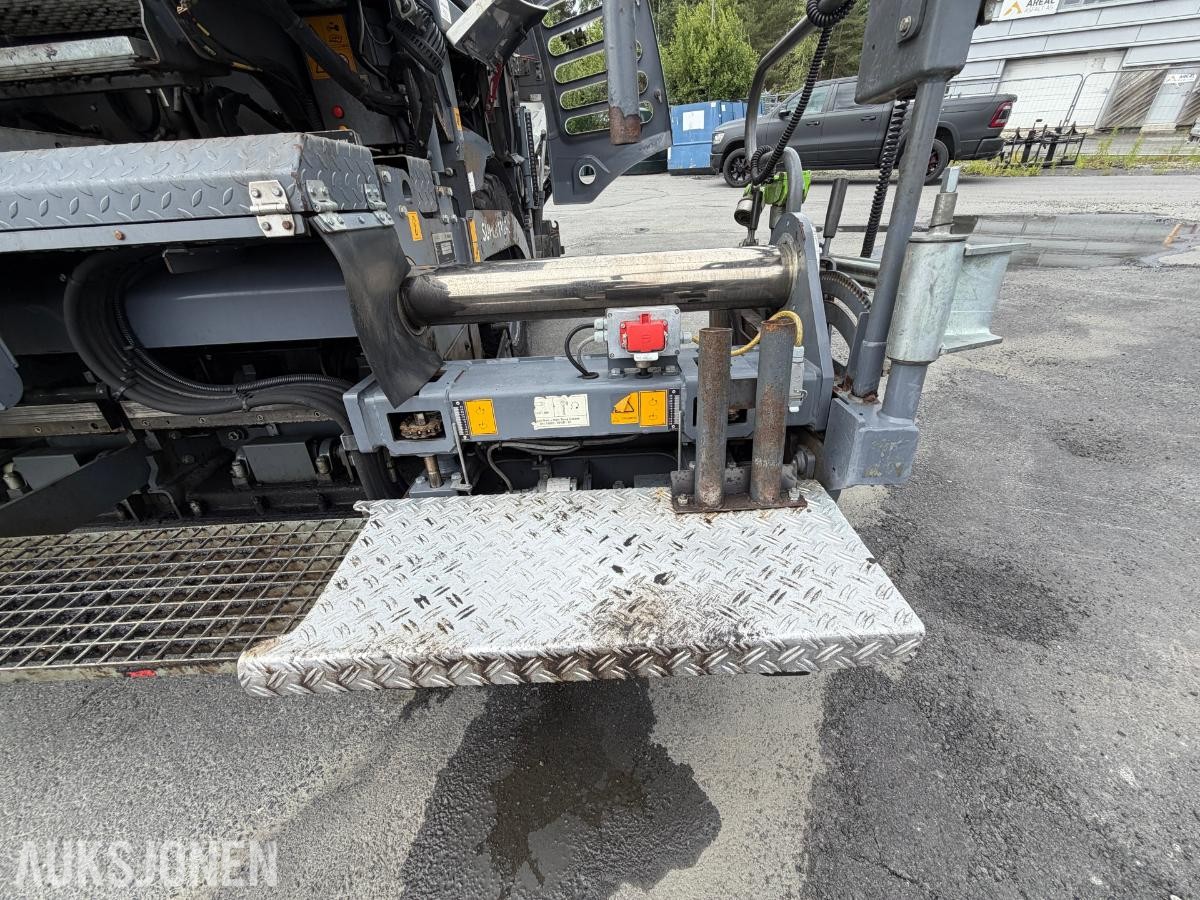 2017 VÖGELE SUPER 1303-3i ASFALTUTLEGGER