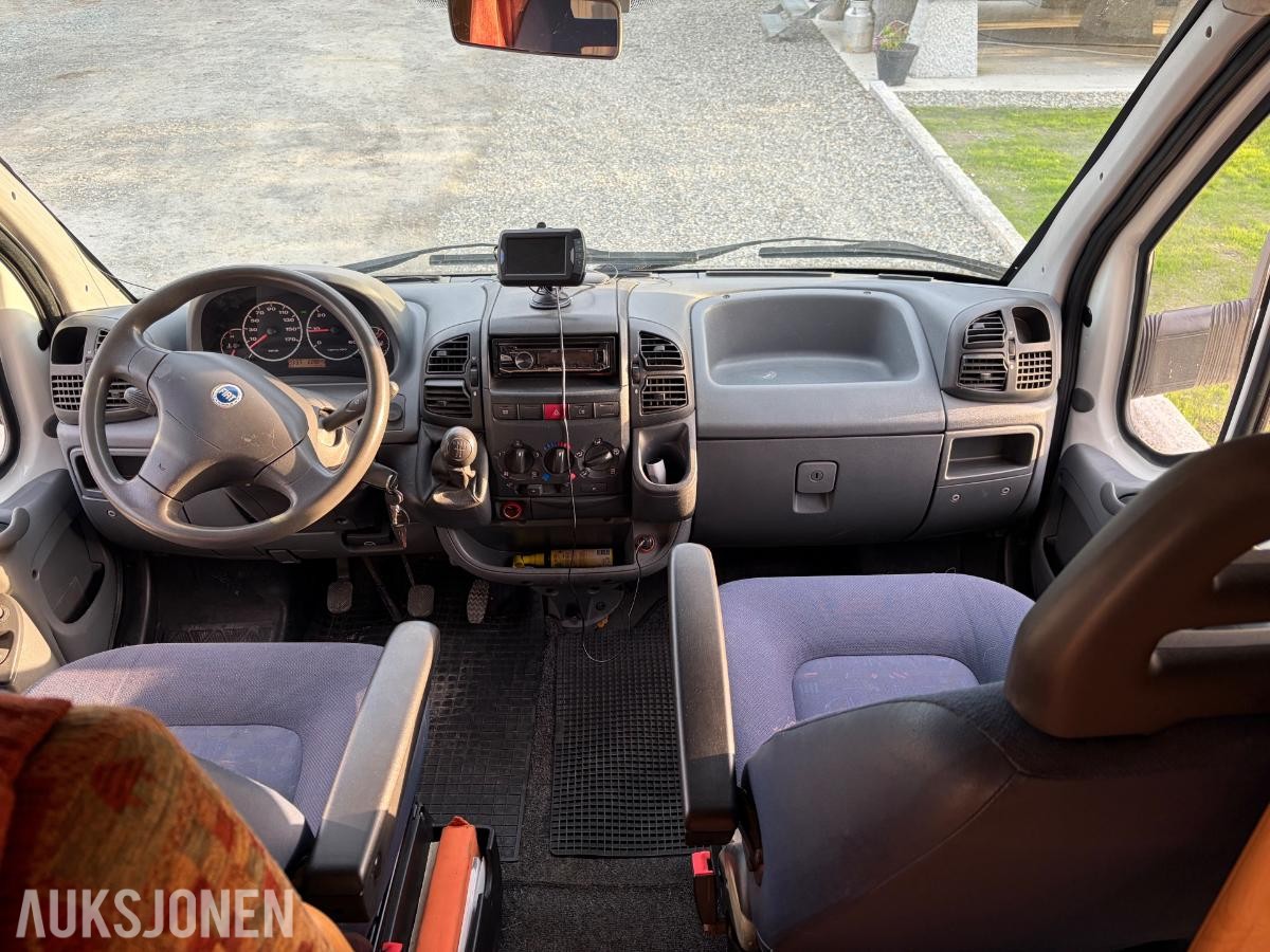 2003 Challenger Campingbil EU ok til 10.2027