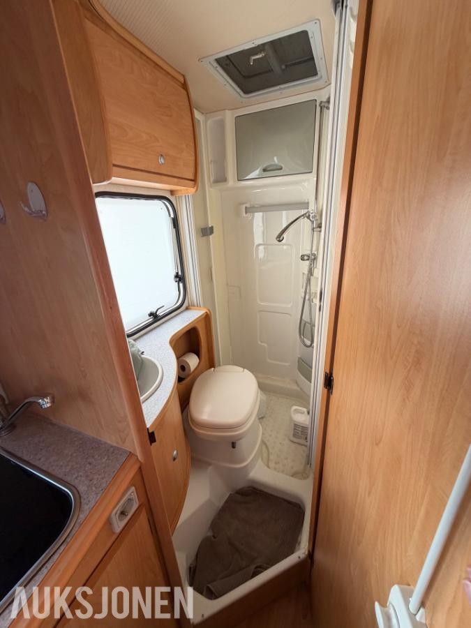 2003 Challenger Campingbil EU ok til 10.2027