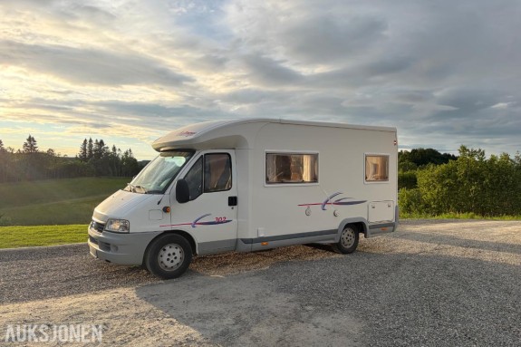 2003 Challenger Campingbil EU ok til 10.2027