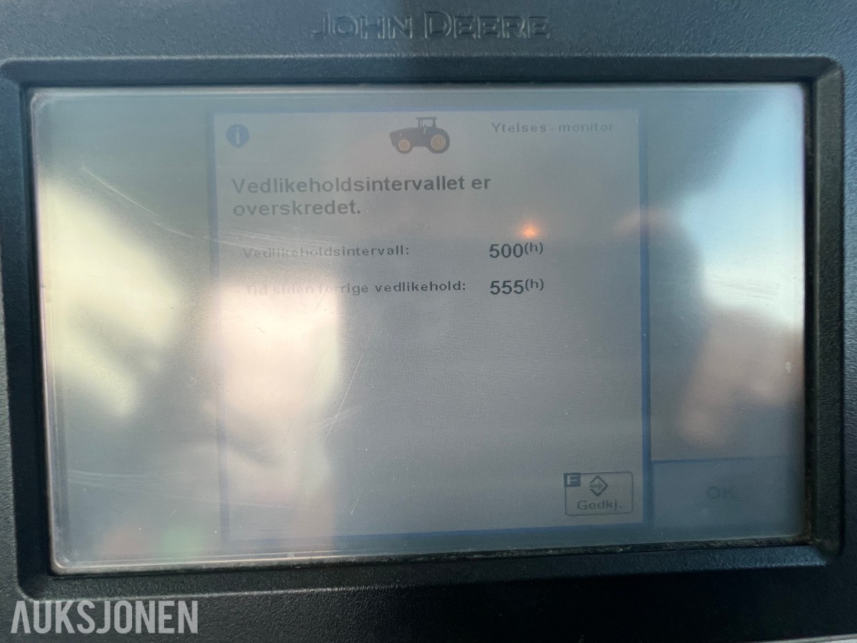 2013 John Deere 6150R - frontlaster, to hjulsett