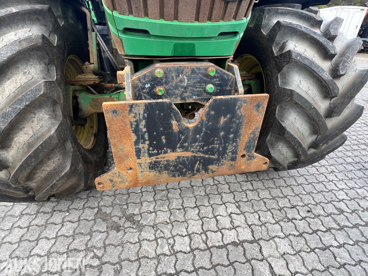 2013 John Deere 6150R - frontlaster, to hjulsett
