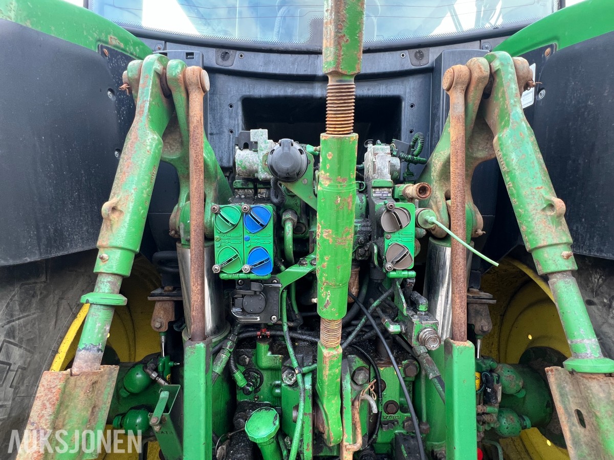 2013 John Deere 6150R - frontlaster, to hjulsett