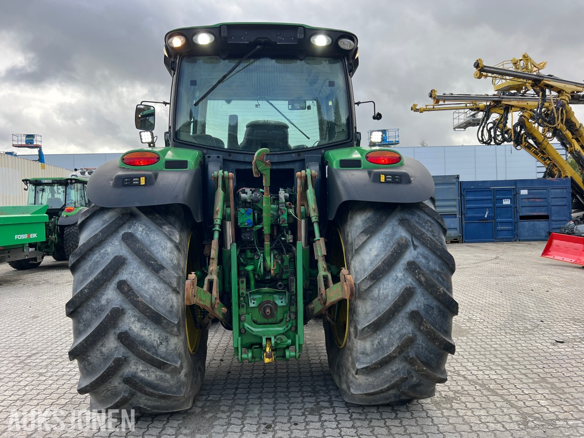 2013 John Deere 6150R - frontlaster, to hjulsett