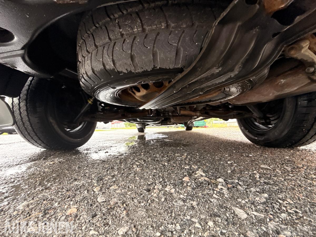 2013 Volkswagen Caravelle, 2.0-114 D, 295865km