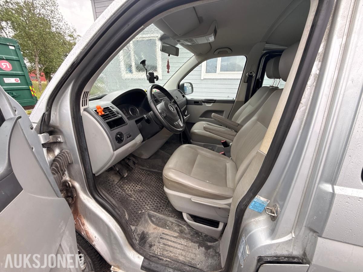 2013 Volkswagen Caravelle, 2.0-114 D, 295865km
