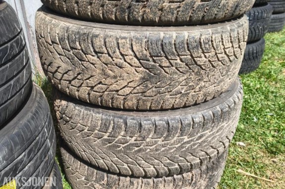4 stk 2021 Nokian R3 205/60r16