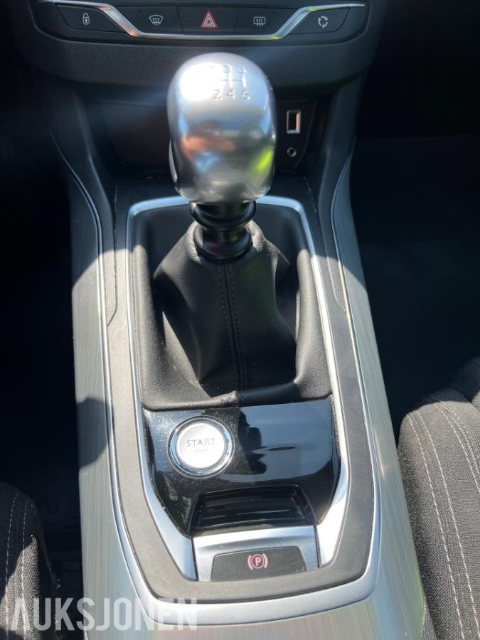 2015 Peugeot  308 1.6-120 D