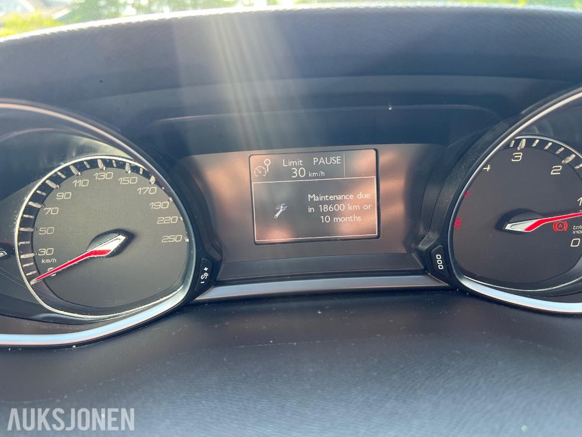 2015 Peugeot  308 1.6-120 D