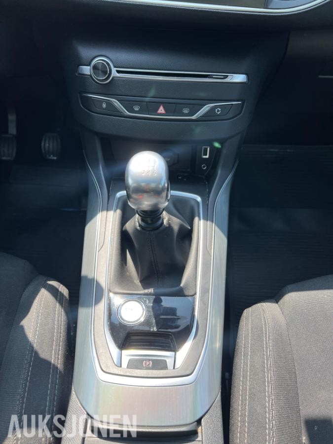 2015 Peugeot  308 1.6-120 D