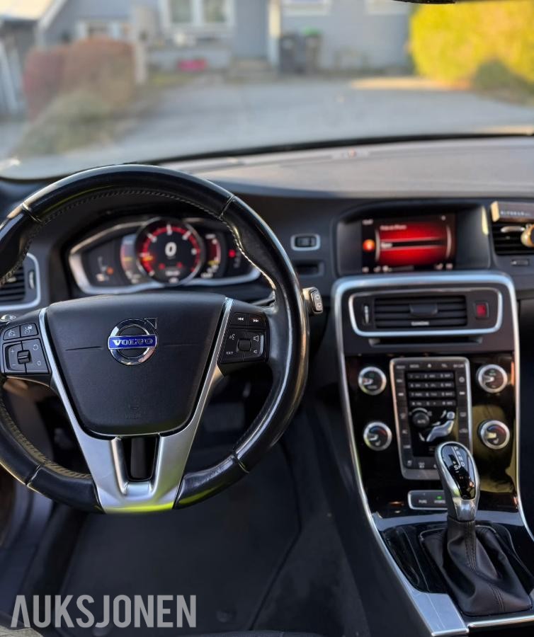 2018 Volvo V60 2.4 Diesel 220hk AWD Automat, Adaptiv cruisekontroll, Ryggekamera