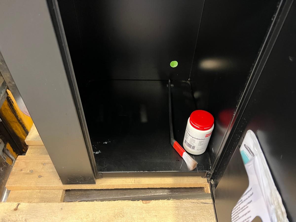 2023 Franke A300 W4 automatisk kaffemaskin med vanndispenser og kombiskap