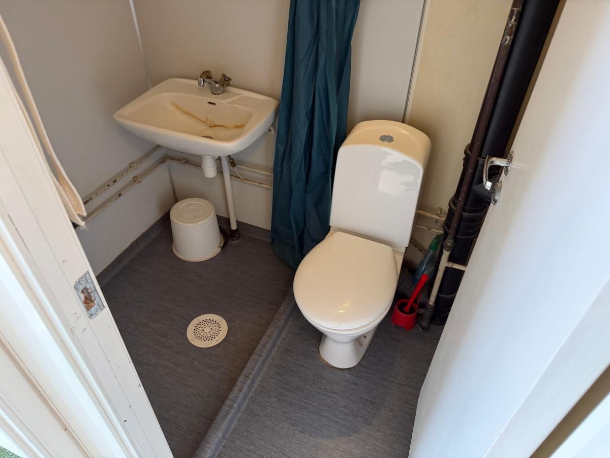 1 stykk formannskapsbrakke selges