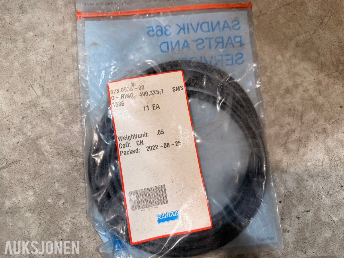 Parti med Filtre og Reservedeler til Anleggsmaskiner