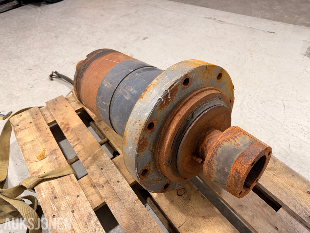 Trommel med flenser - maskinkomponent, 327 kg