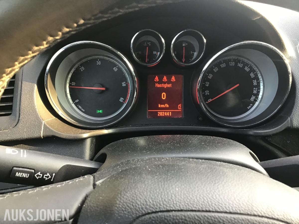 2010 Opel Insignia 2.0 Diesel 131hk EU ok til 05.2028