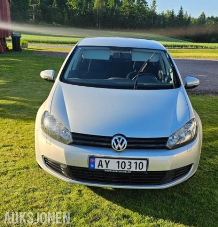 2010 Volkswagen Golf 1.6 Diesel 90hk eu ok til 11.2027