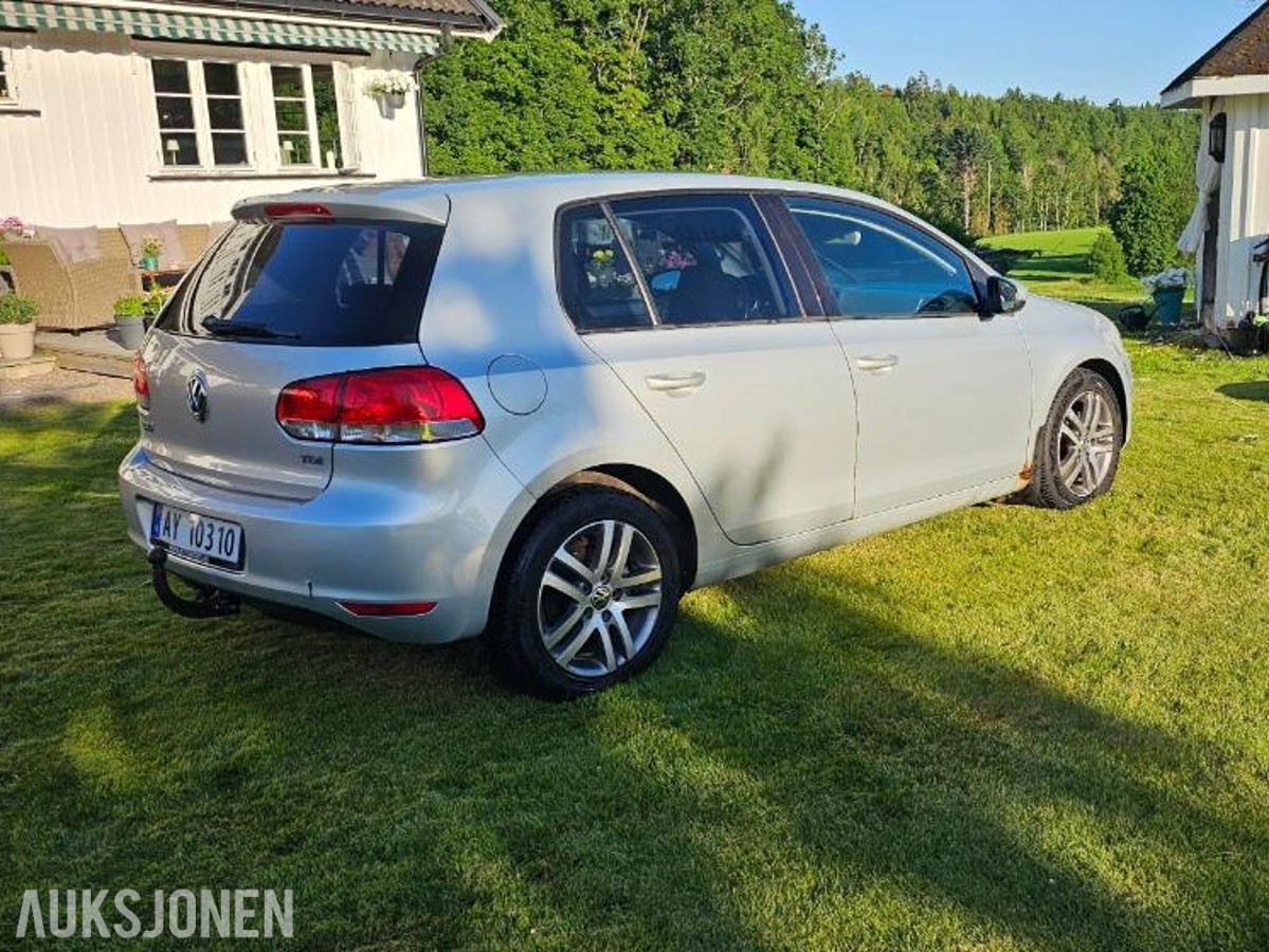2010 Volkswagen Golf 1.6 Diesel 90hk eu ok til 11.2027
