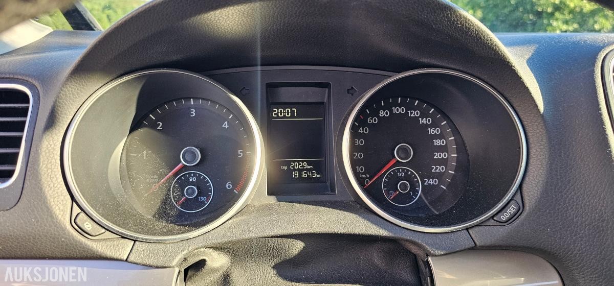 2010 Volkswagen Golf 1.6 Diesel 90hk eu ok til 11.2027