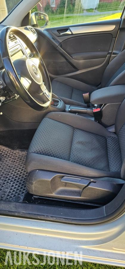 2010 Volkswagen Golf 1.6 Diesel 90hk eu ok til 11.2027