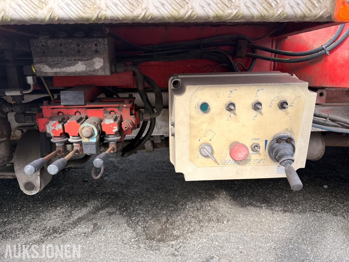 Mercedes-Benz 308D liftbil m/ Multitel EC20 arbeidsplattform – Rep Objekt 