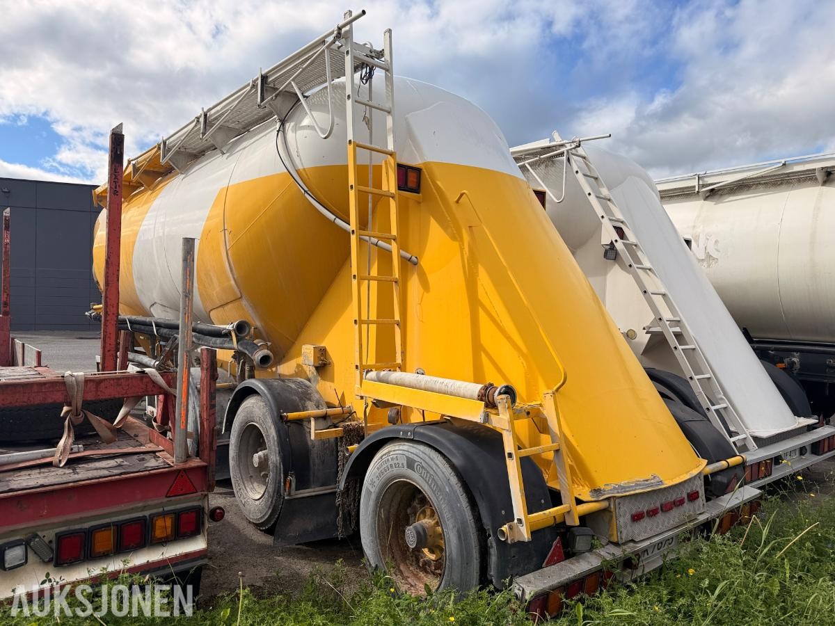 1997 Interconsult silotrailer/semitrailer med tank – 40 m³ 