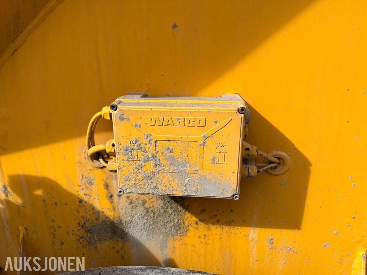 1997 Interconsult silotrailer/semitrailer med tank – 40 m³ 