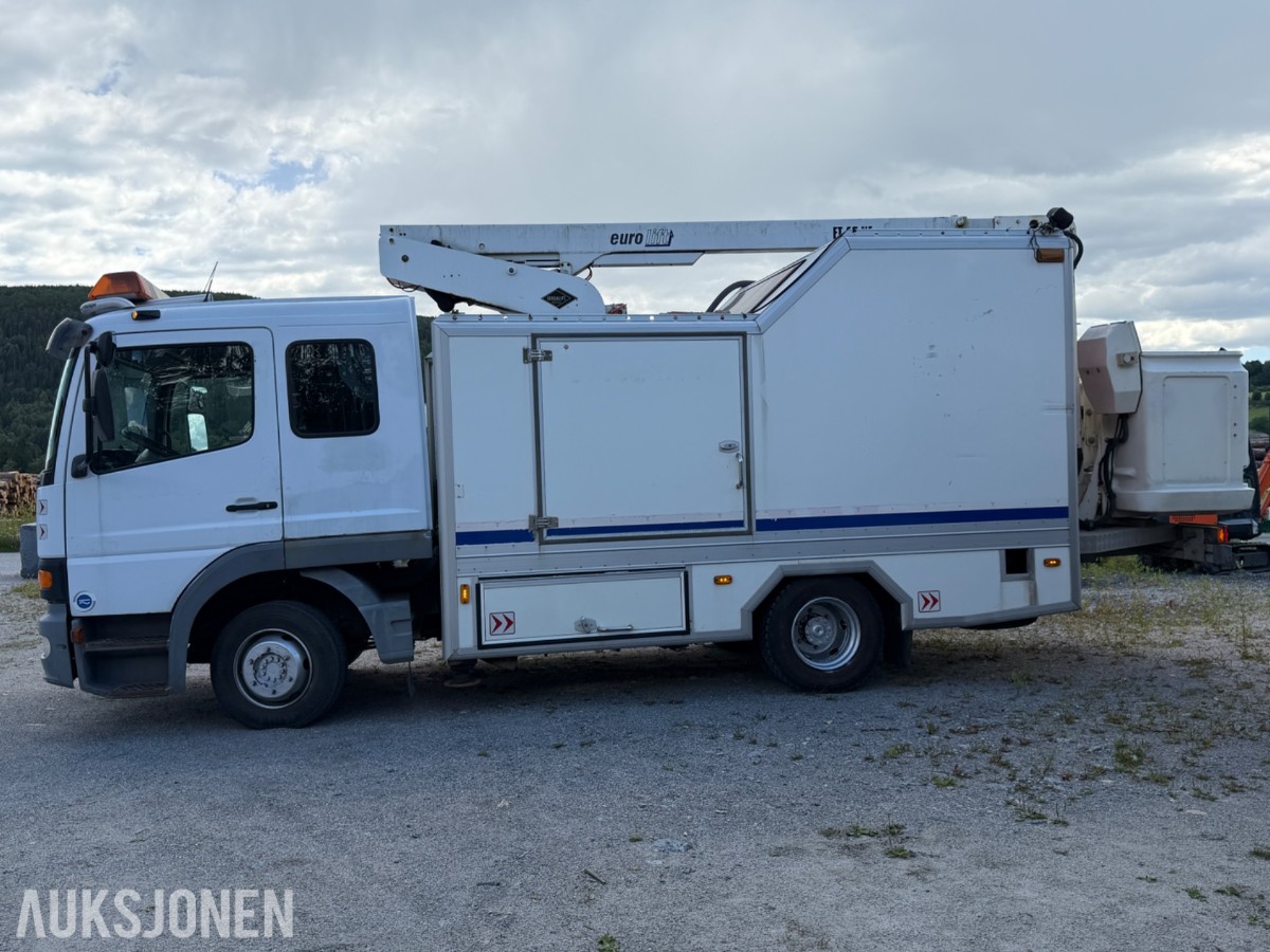 2003 Mercedes-Benz 823/33AT Atego Liftbil - Eurolift arbeidsplattform