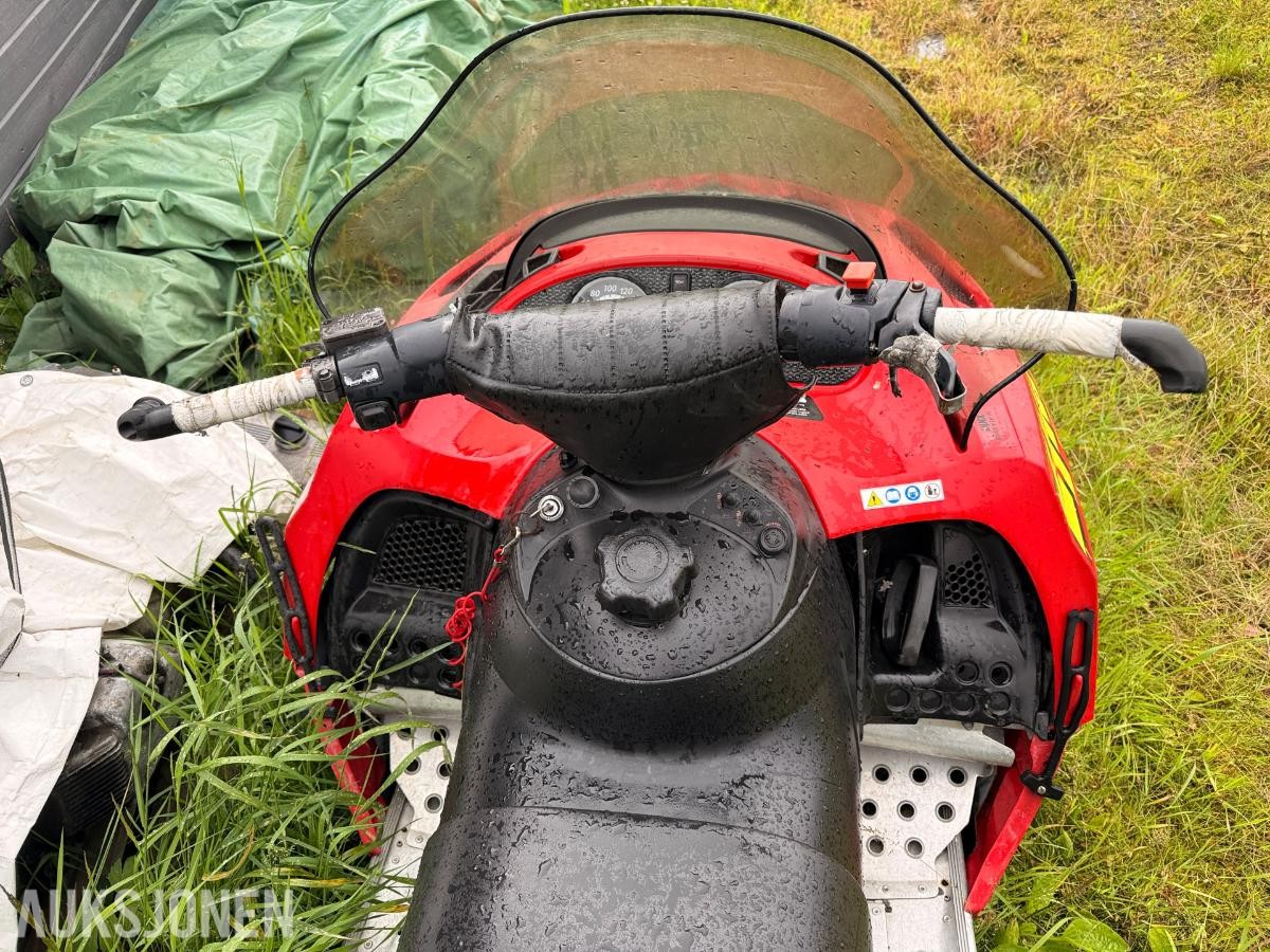 2004 Lynx Enduro 400 - 3721 km