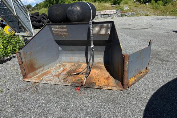 2005 Wille Hydraulisk skuffe med vinger