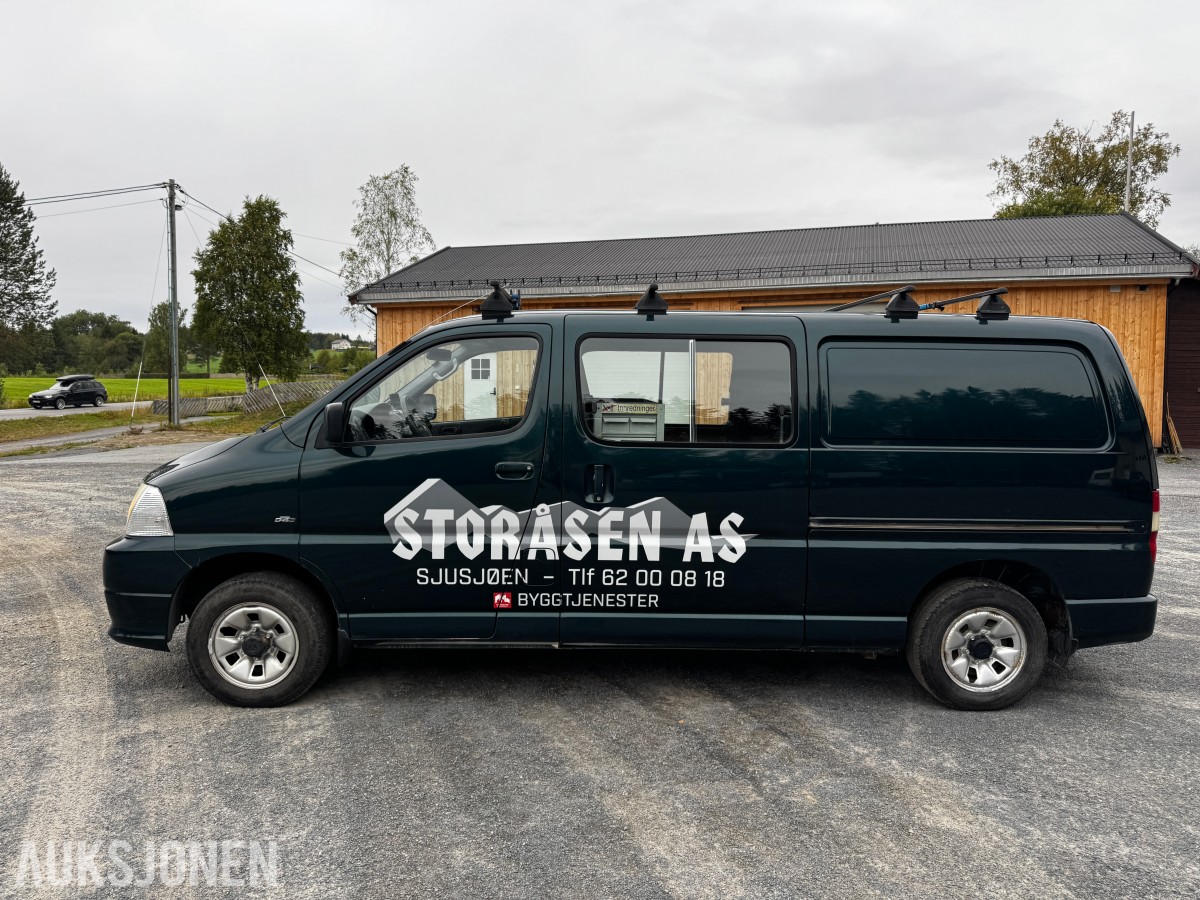 2008 Toyota HIACE 2.5-117 D 4WD