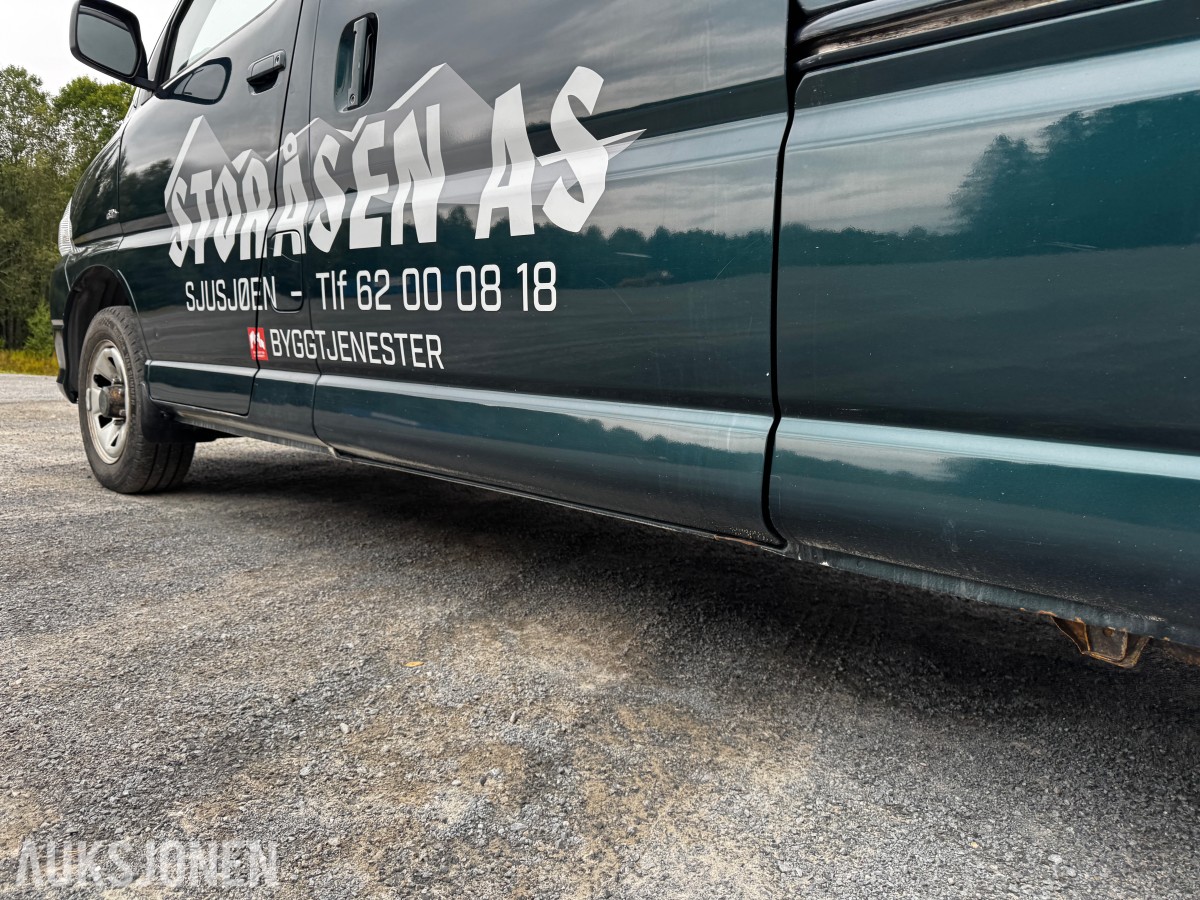2008 Toyota HIACE 2.5-117 D 4WD