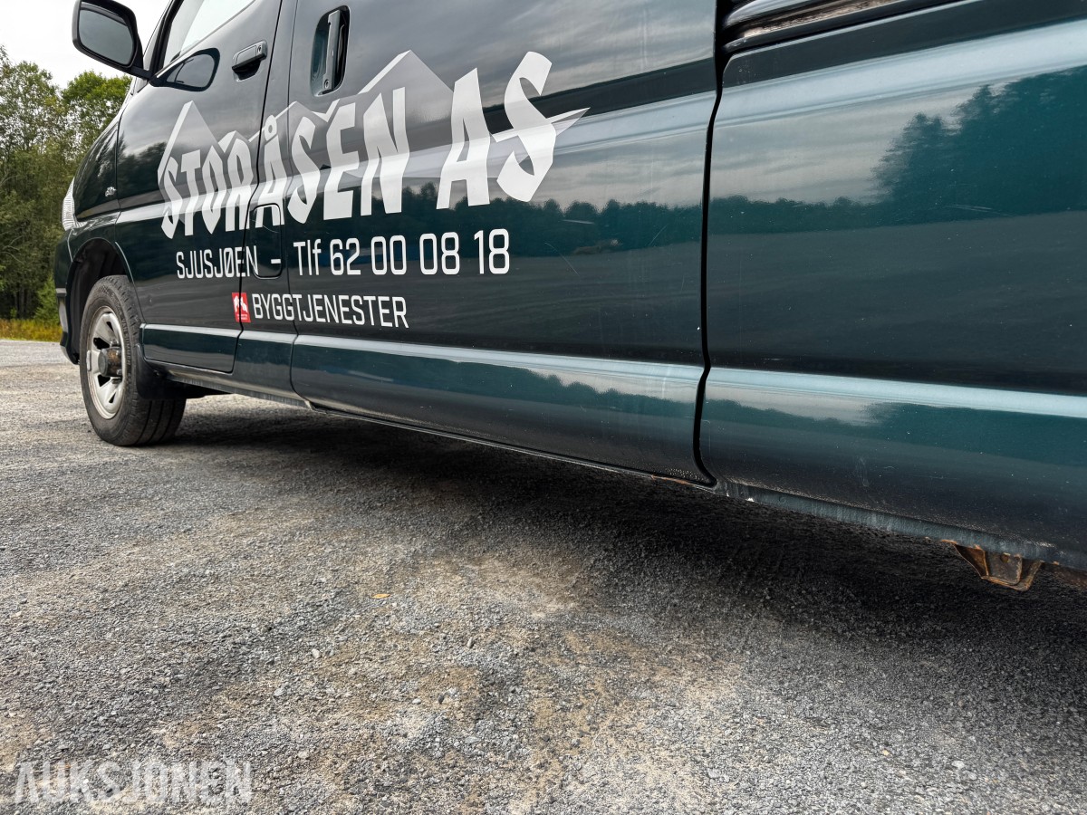 2008 Toyota HIACE 2.5-117 D 4WD