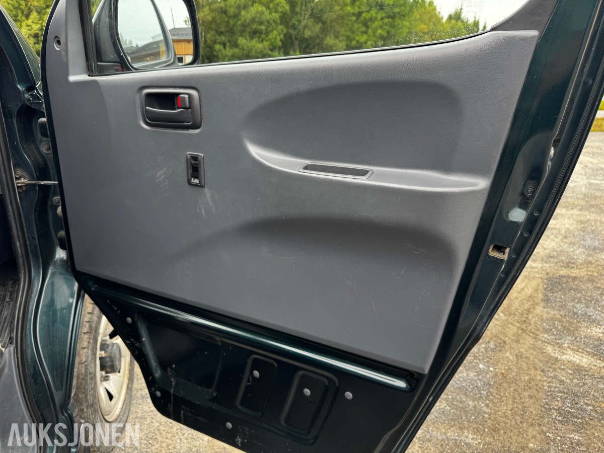 2008 Toyota HIACE 2.5-117 D 4WD