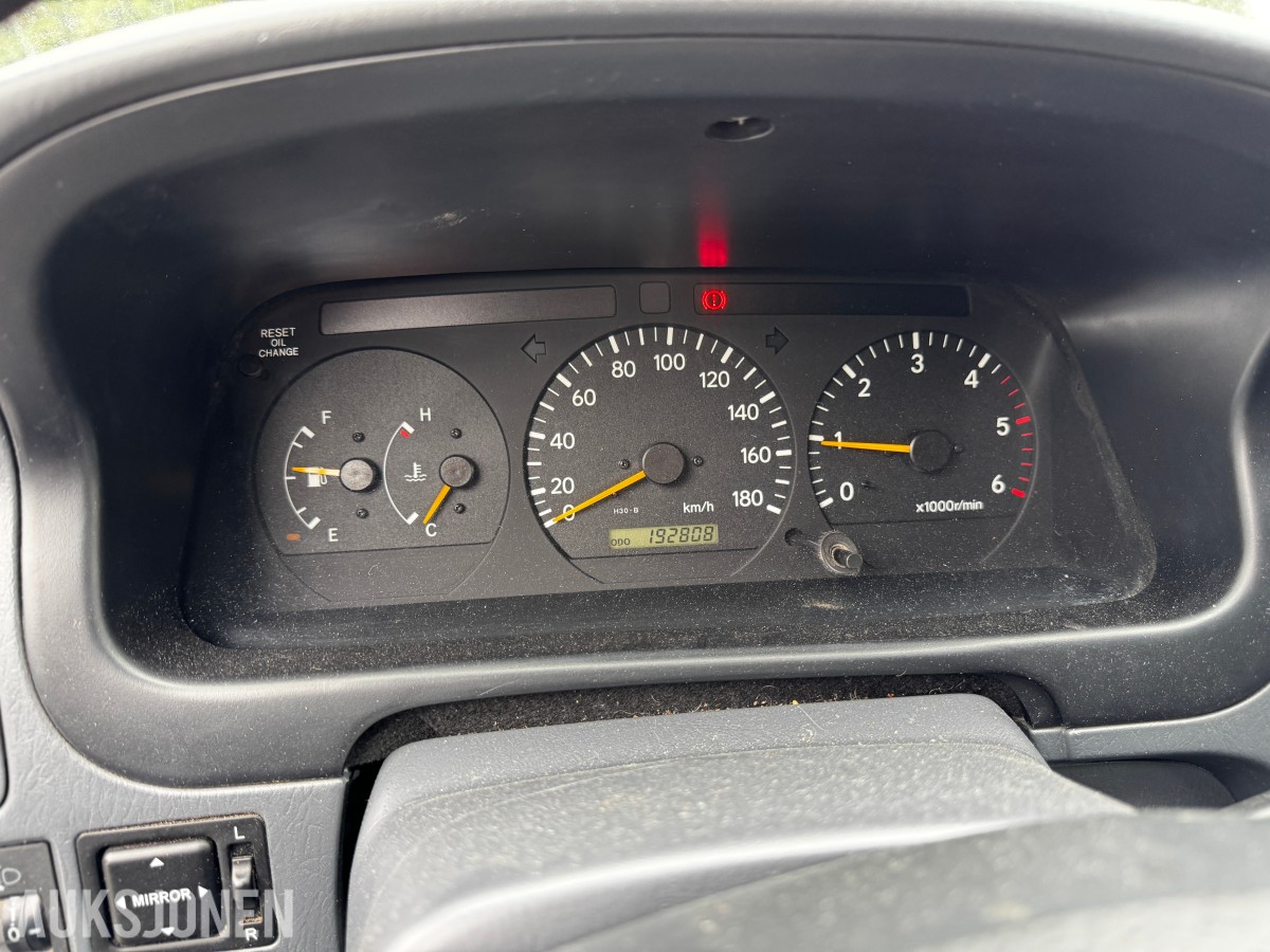 2008 Toyota HIACE 2.5-117 D 4WD