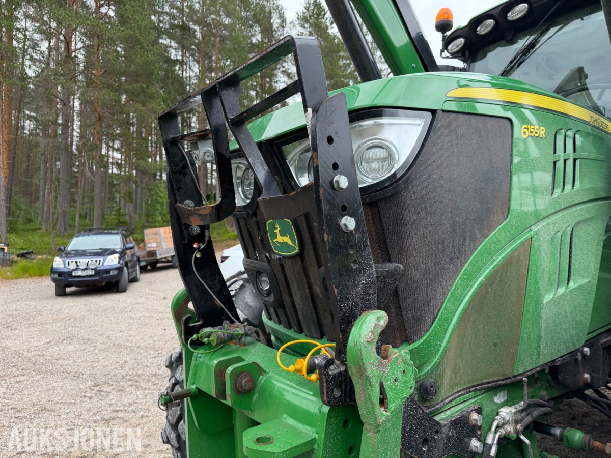 2018 John Deere 6155 R m/frontlaster og fronthydraulikk 50km/t EU-ok